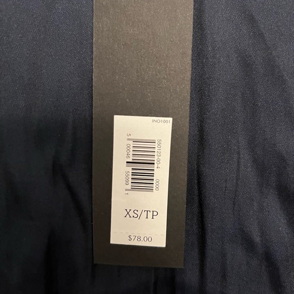 NWT Banana Republic Soft Satin Ruffle Top - Size XS - Picture 4 of 4